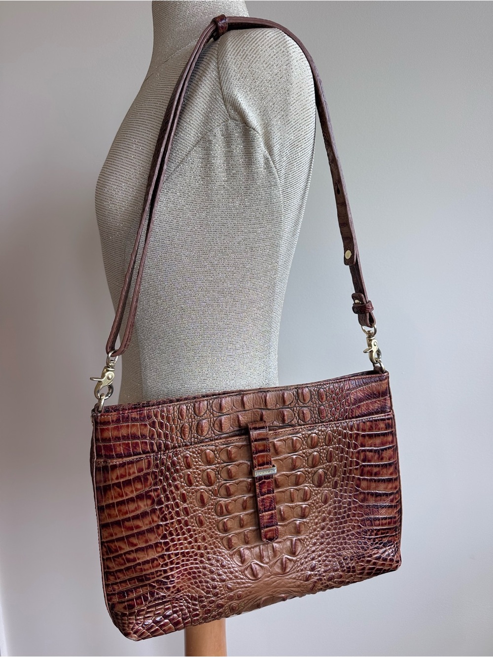 Brahmin Leather Crossbody Shoulder Bag in Pecan Melbourne